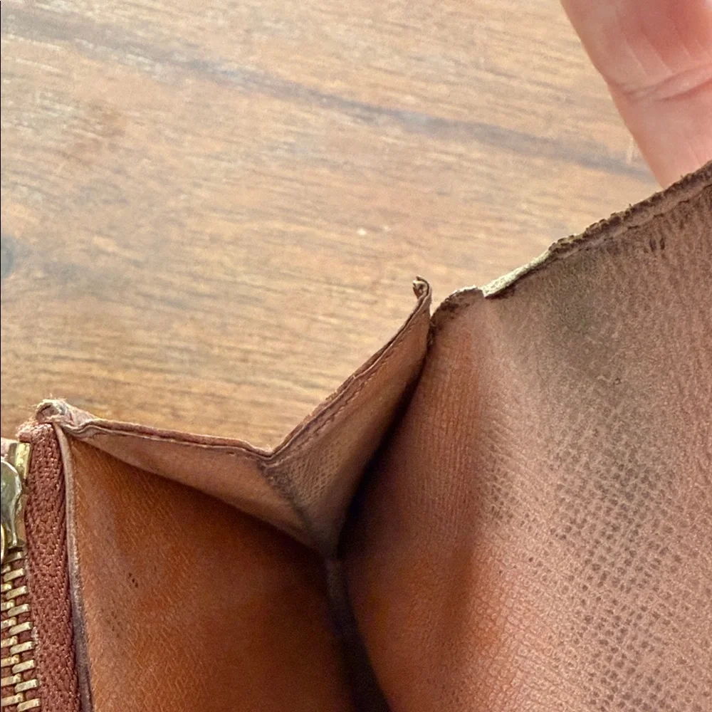 Louis Vuitton Monogram Canvas Wallet (project wallet) - Picture 6 of 9